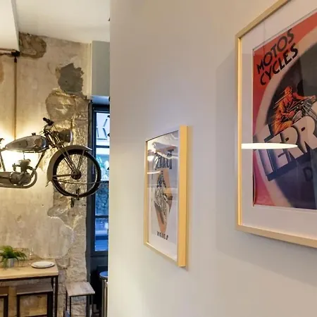 Centre Design Le Terrot Apartment